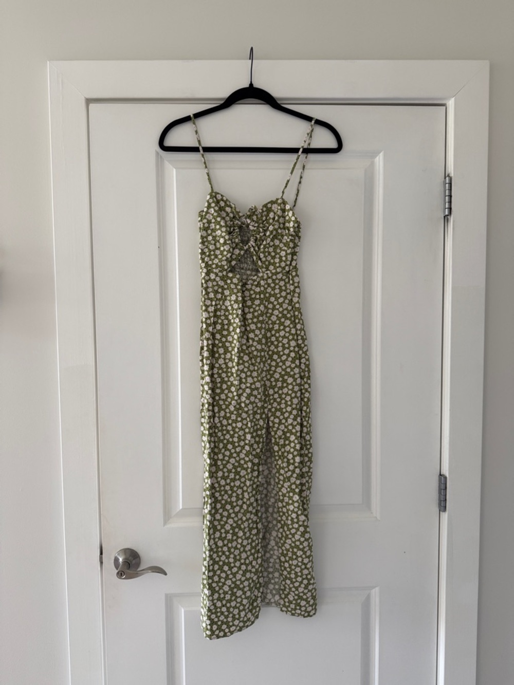 Zara Olive Green Floral Midi Dress